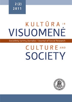 Male Social Workers’ Non-Hegemonic Experiences from the Feminist Biographical Research Perspective Cover Image