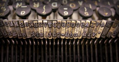 Self-publishing as a Surrealist Strategy: The Samizdat Catalogues of the Surrealist Group in Czechoslovakia