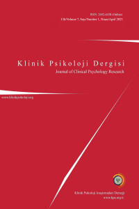 Bağlanma stilleri ile ilişki merkezli ve partner odaklı obsesif kompulsif belirtiler arasındaki ilişkide evlilik uyumunun aracı rolü